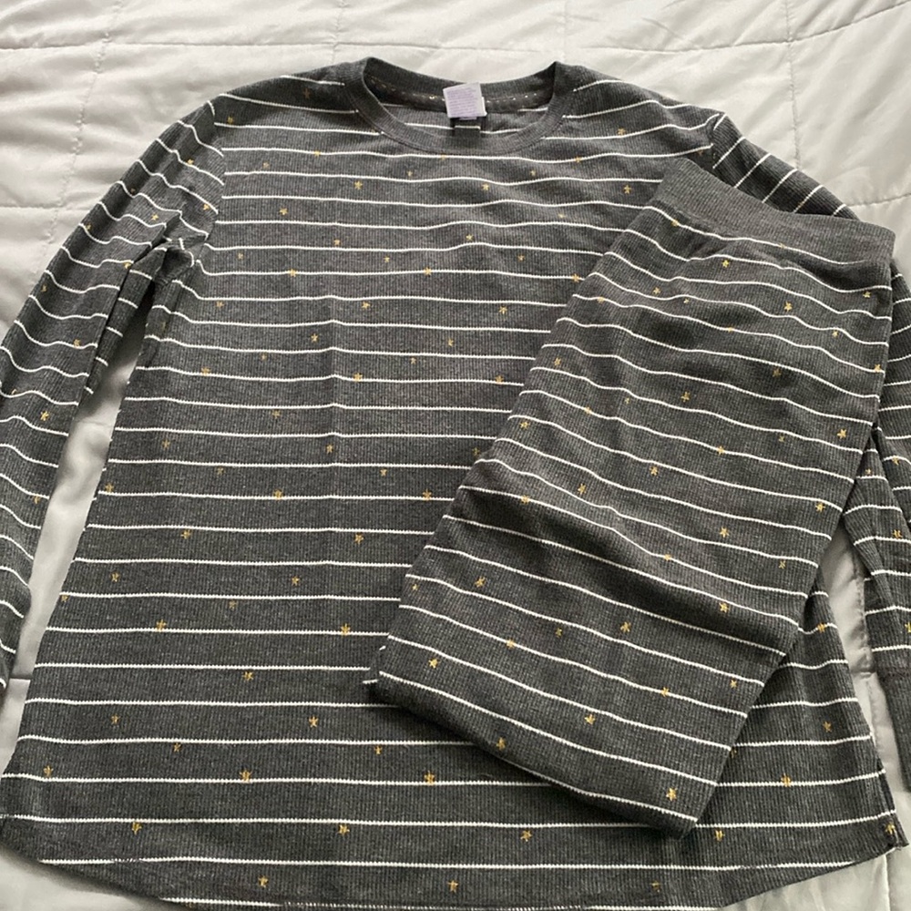 Women’s Stars Above Pajama Set